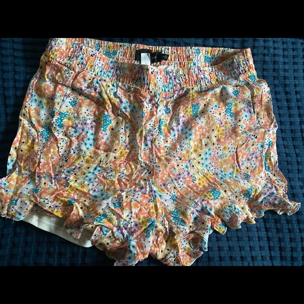 Torrid floral shorts